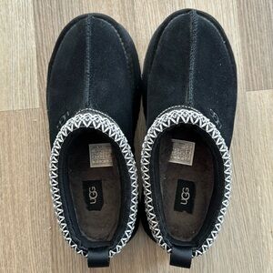 Ugg Tazz platforms
